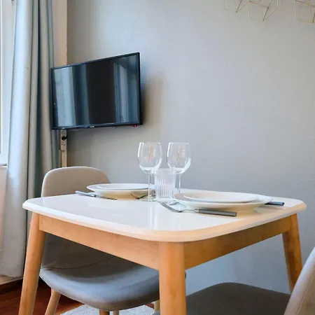 Fully Equipped Near Grand Place アパート リール